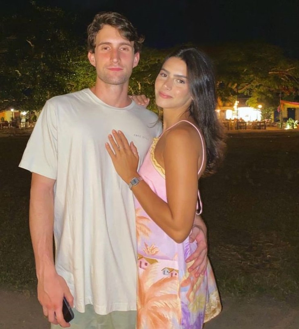 Adriana Esteves elogia dedicação do filho à carreira artística: 'É mais ...