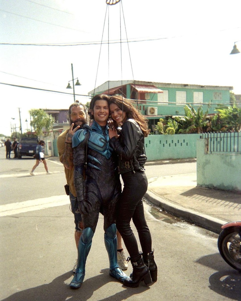 Bruna Marquezine resgata lembranças dos bastidores de 'Besouro Azul' — Foto: Reprodução