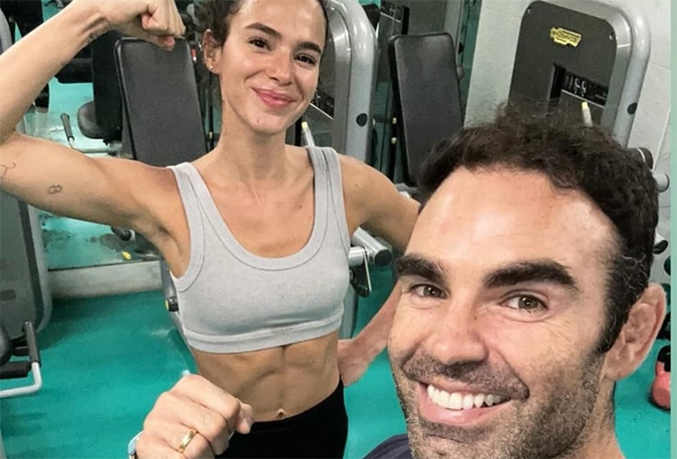 Bruna Marquezine treina com Chico Salgado — Foto: Reprodução/Instagram