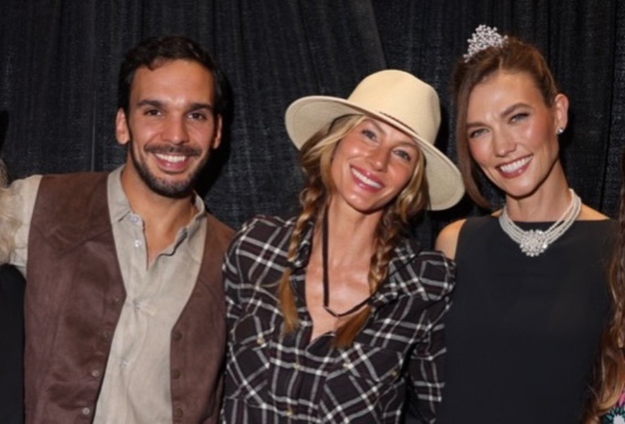 Gisele Bündchen entre Joaquim Valente e Karlie Kloss