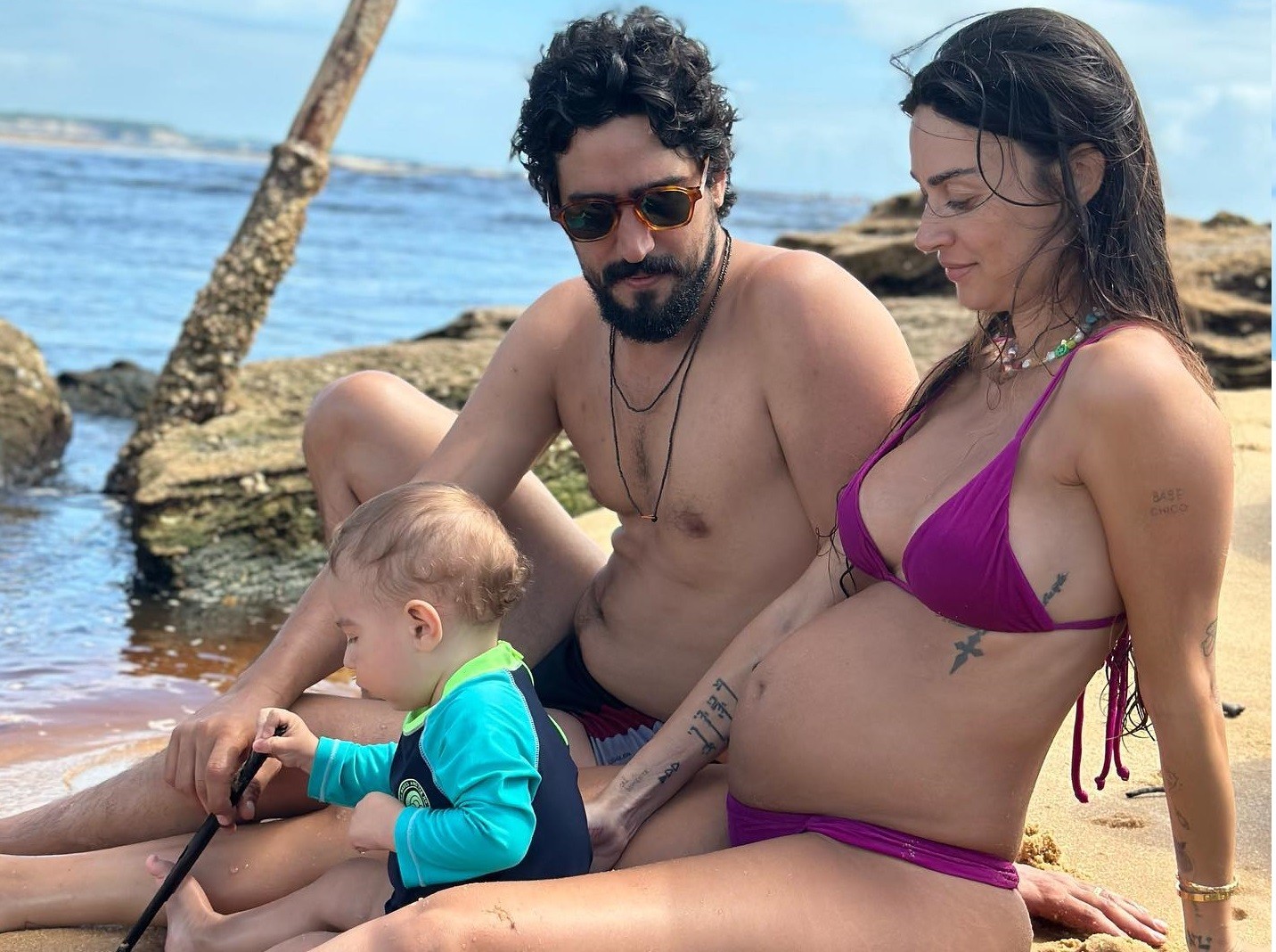 Renato Góes e Thaila Ayala, pais de Francisco, antes do nascimento de Tereza  — Foto: Reprodução/Instagram