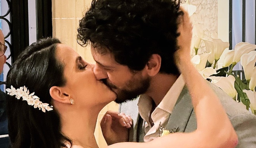 Pérola Faria e Mario Bregieira se casam