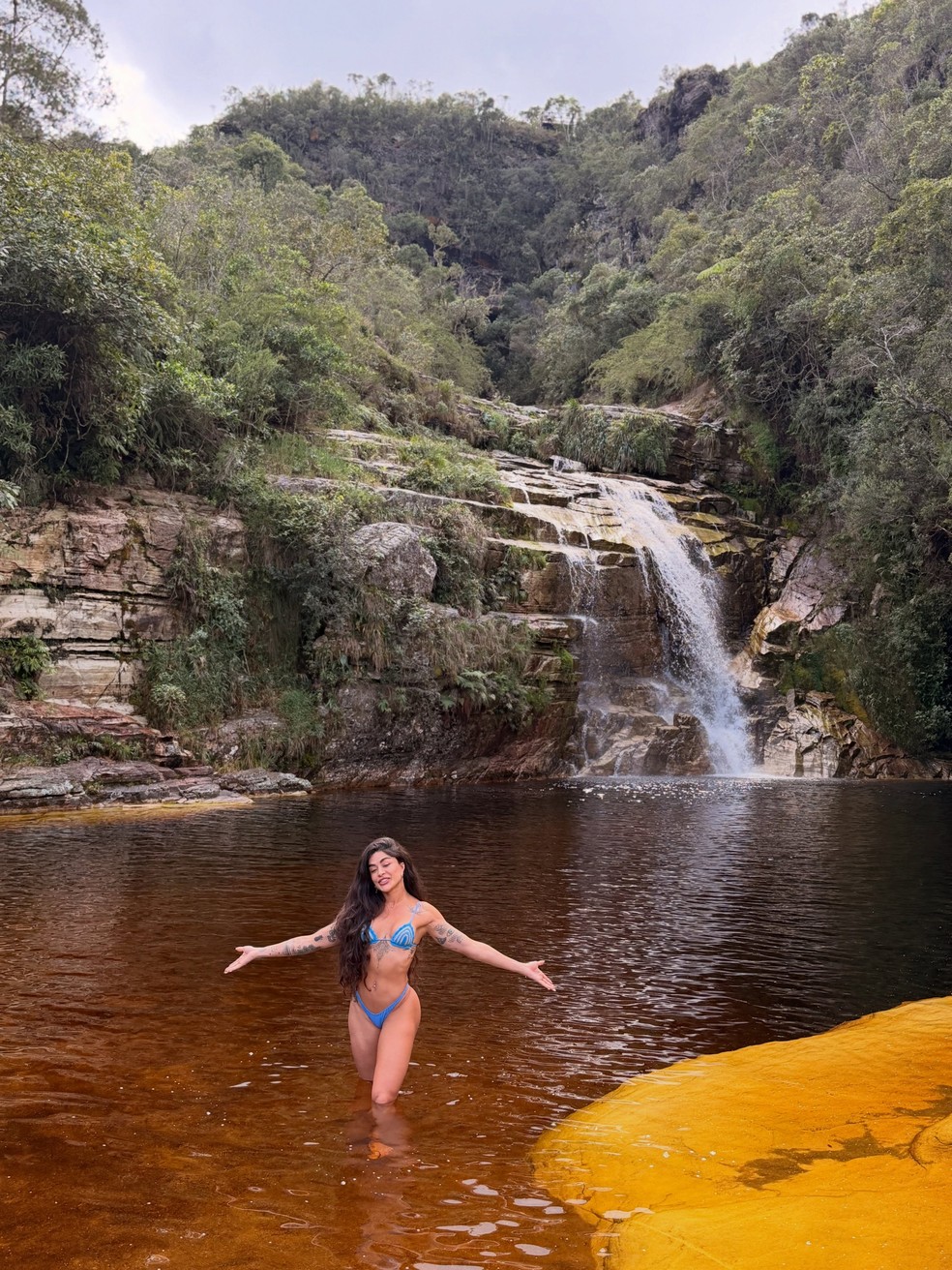 Aline Campos em viagem para Ibitipoca, Minas Gerais — Foto: Reprodução/Instagram