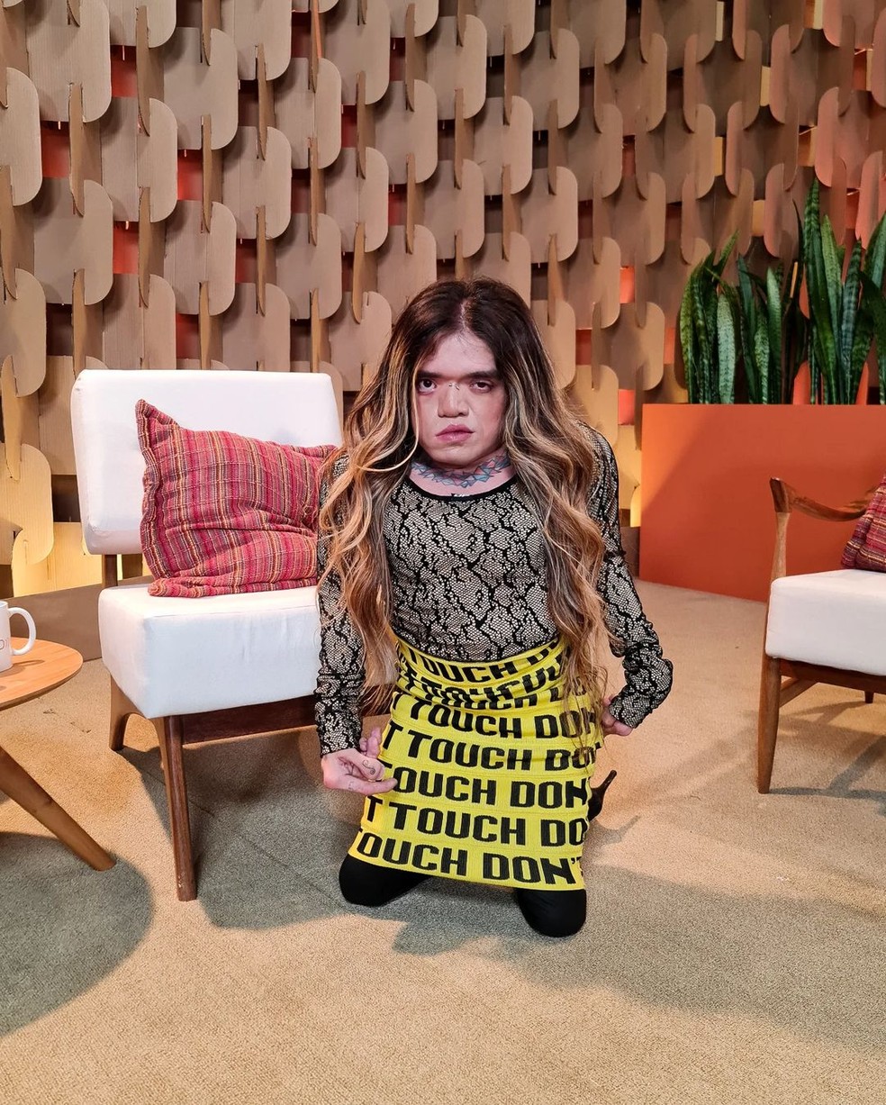 Quem é Leandrinha Du Art, influencer trans que viralizou ao fazer ...