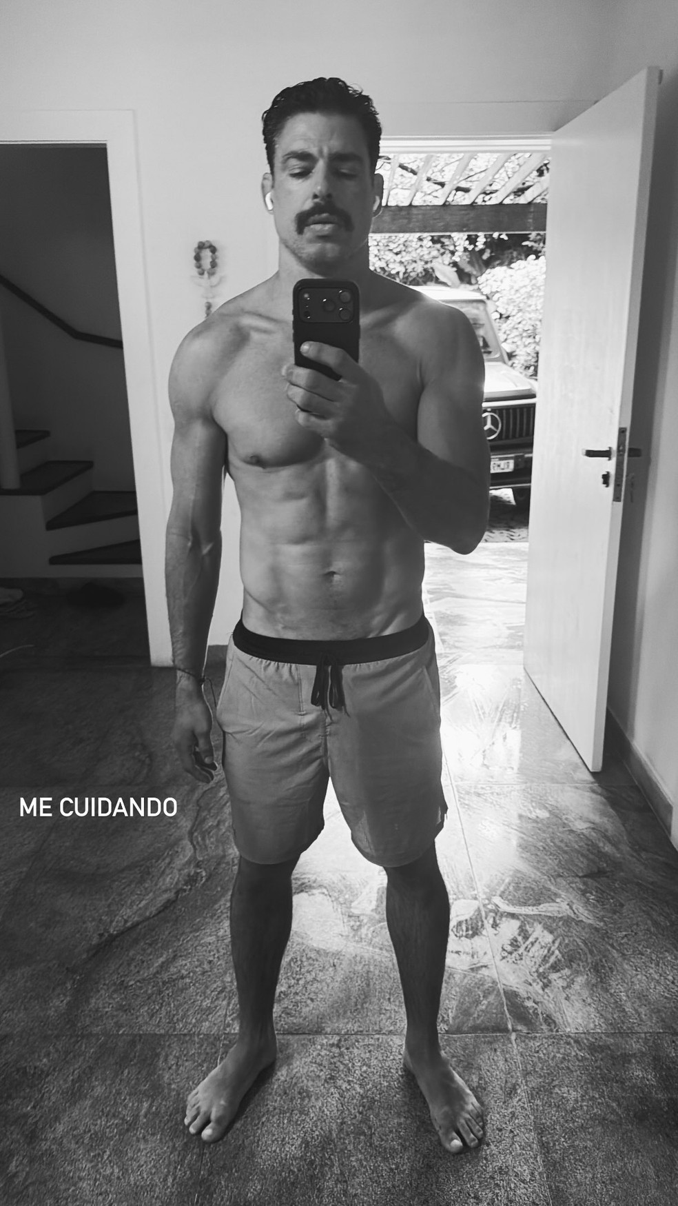 Cauã Reymond — Foto: Reprodução/Instagram