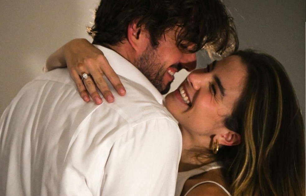 Giulia Be e o noivo, Conor Kennedy — Foto: Reprodução/Instagram