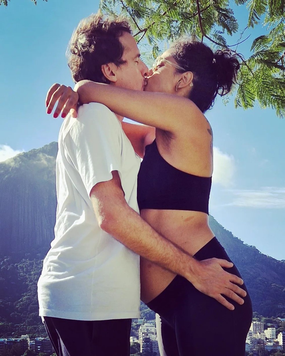 Aline Midlej e Rodrigo Cebrian — Foto: Instagram