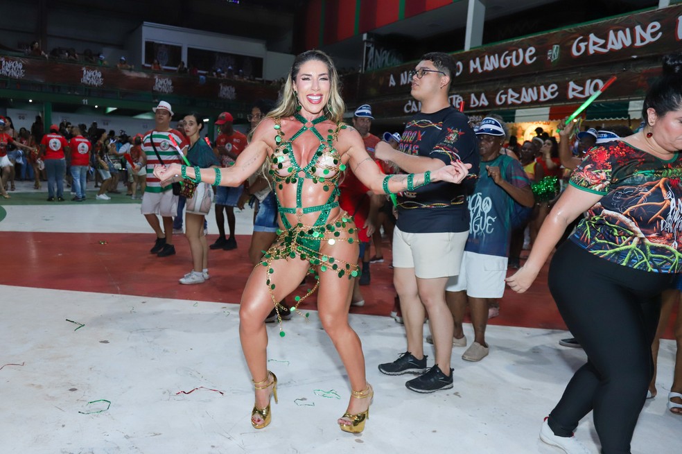Tati Minerato — Foto: THIAGO MATTOS E DANIEL PINHEIRO/BRAZIL NEWS