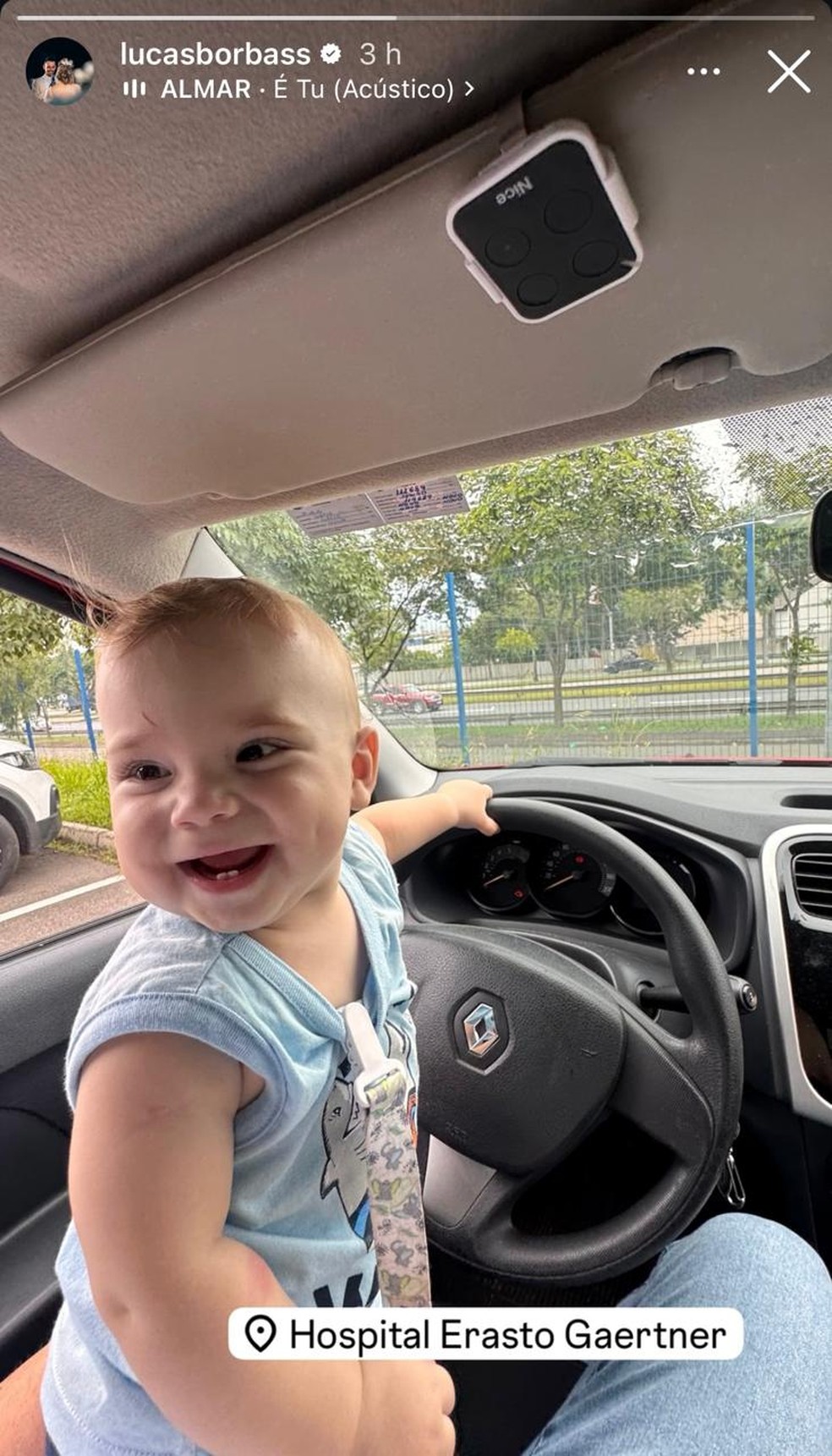 Filho de Isabel Veloso visita ela no hospital — Foto: Reprodução/ Instagram