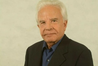 Saiba tudo sobre: Cid Moreira