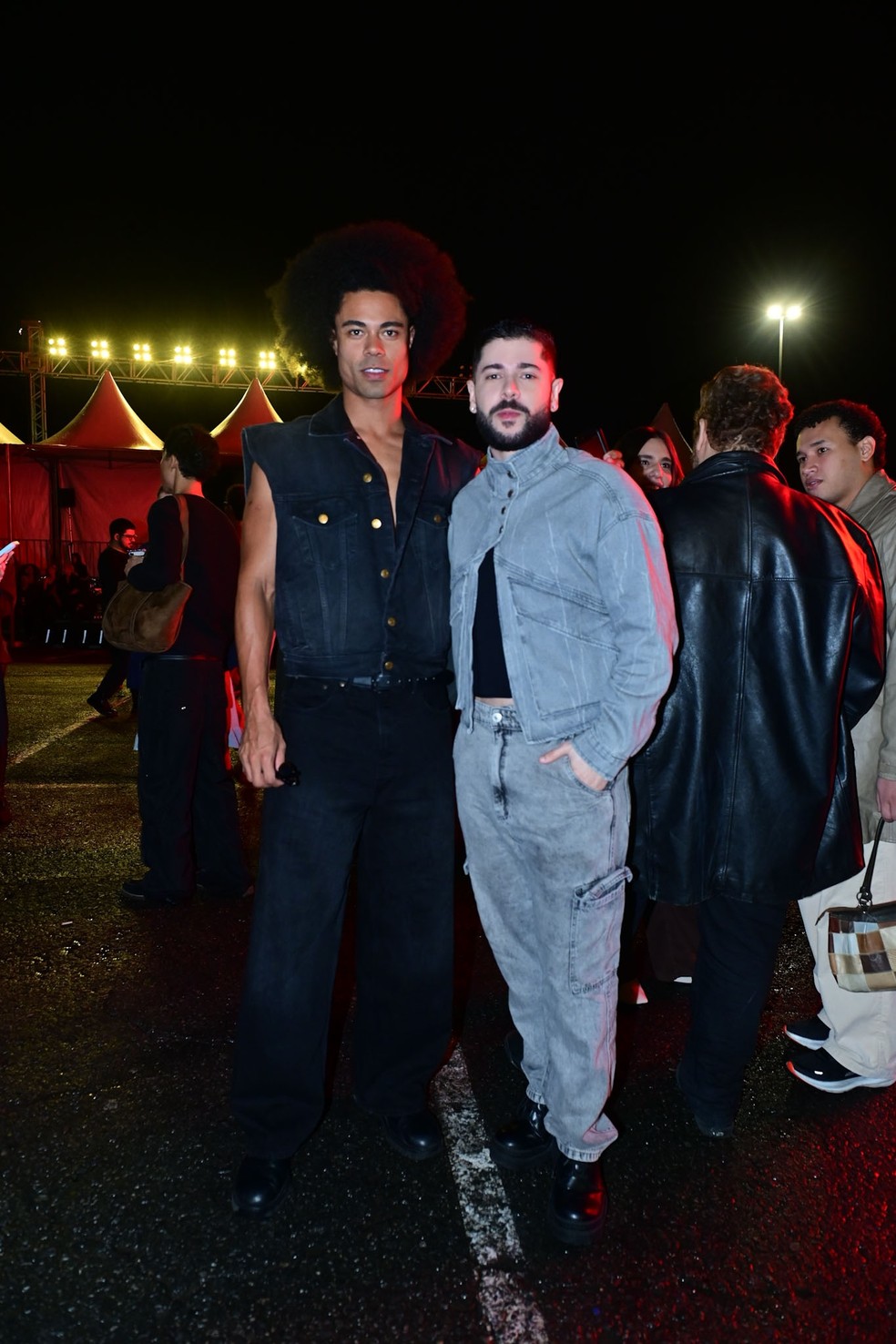 Marcelo e Breno, ex-participantes do BBB 26 — Foto: Leo Franco / AgNews