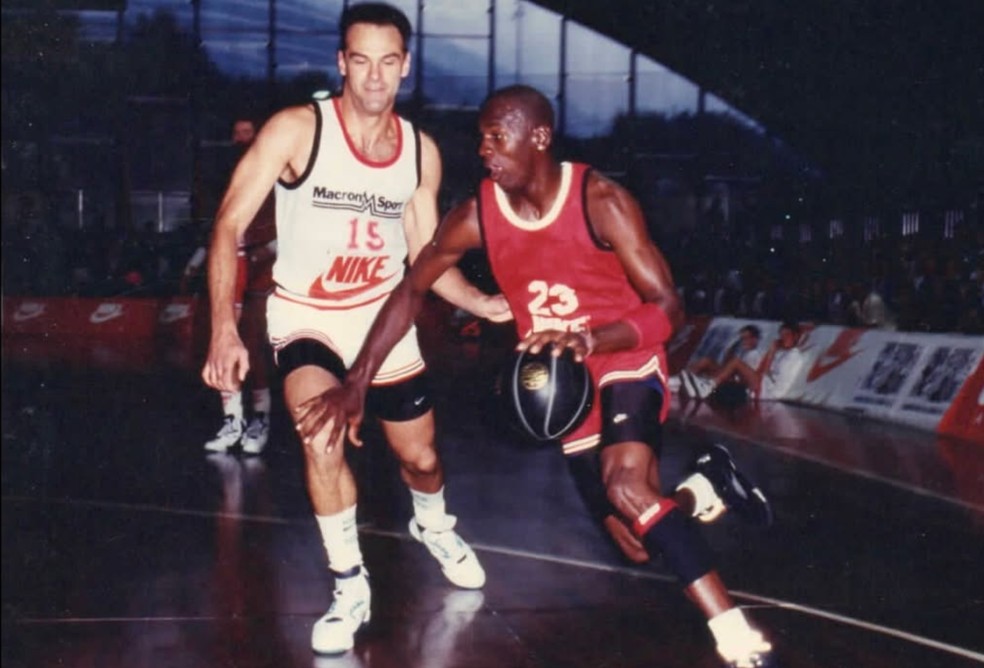 Oscar Schmidt e MIchael Jordan — Foto: Reprodução/Instagram