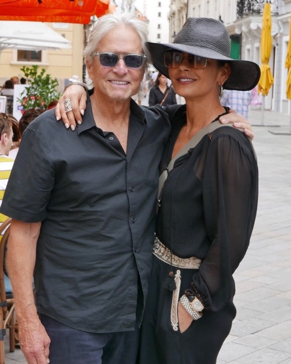 Michael Douglas e Catherine Zeta-Jones são casados desde 2000 — Foto: Reprodução/Instagram