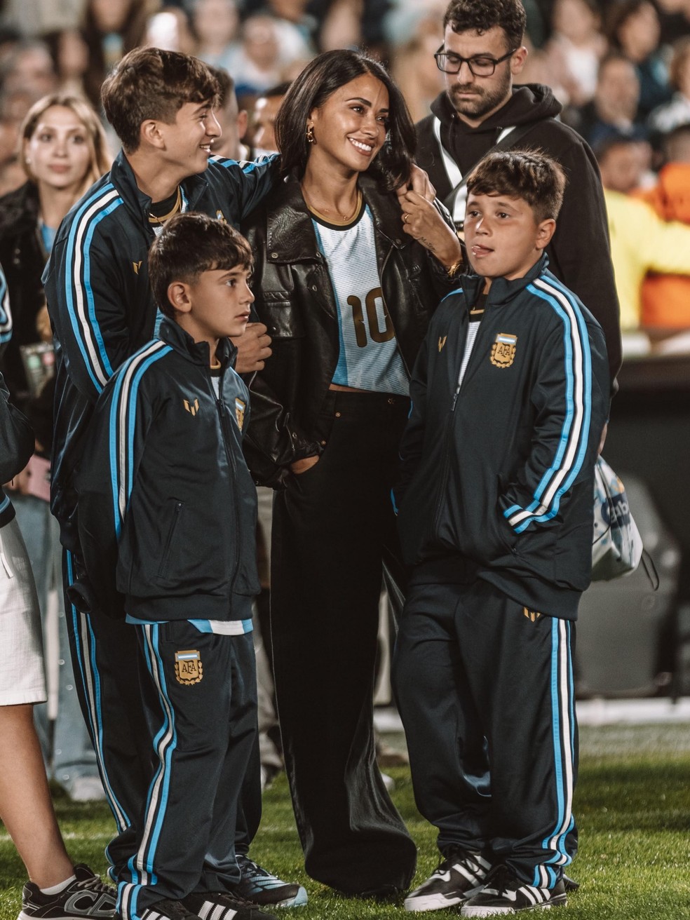 Mulher de Messi abre álbum de fotos da despedida da seleção — Foto: Reprodução/Instagram
