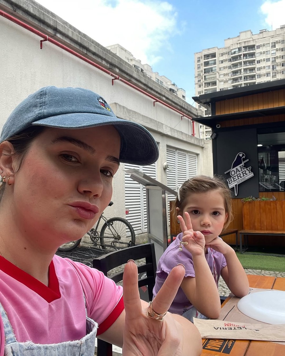 Taty Goulart diz que pai de sua filha escolheu não participar da ...