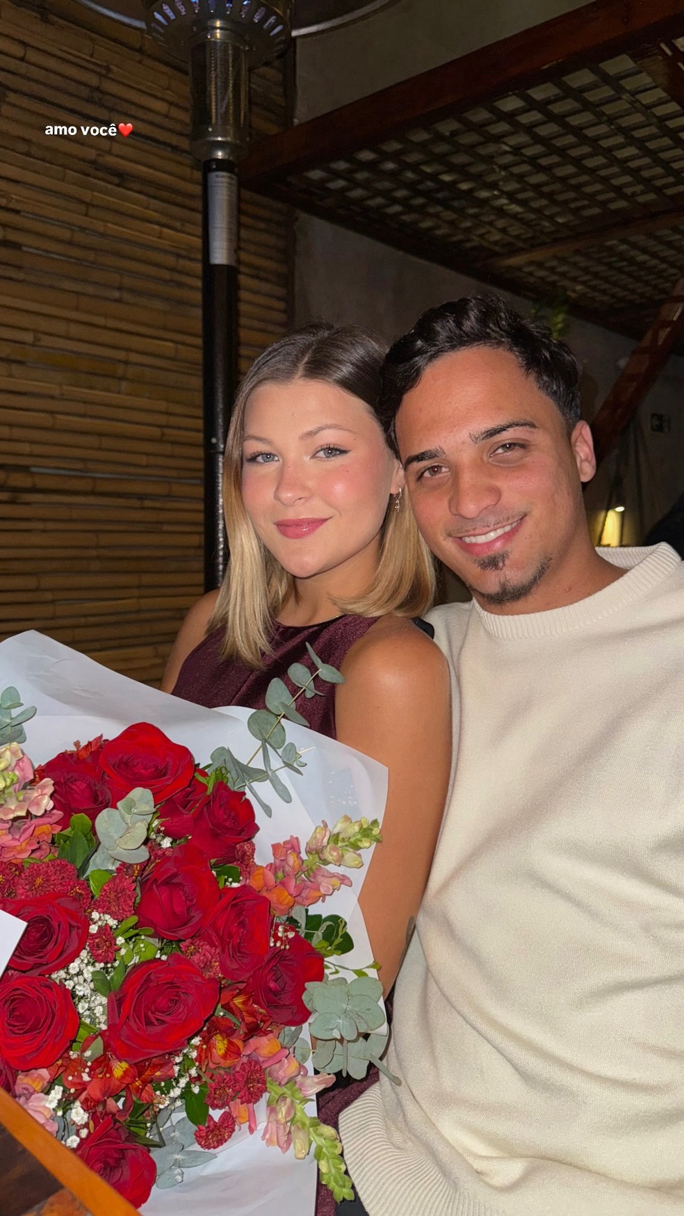 Nikki Meneghel e o namorado, João Vitor Peçanha — Foto: Reprodução/Instagram