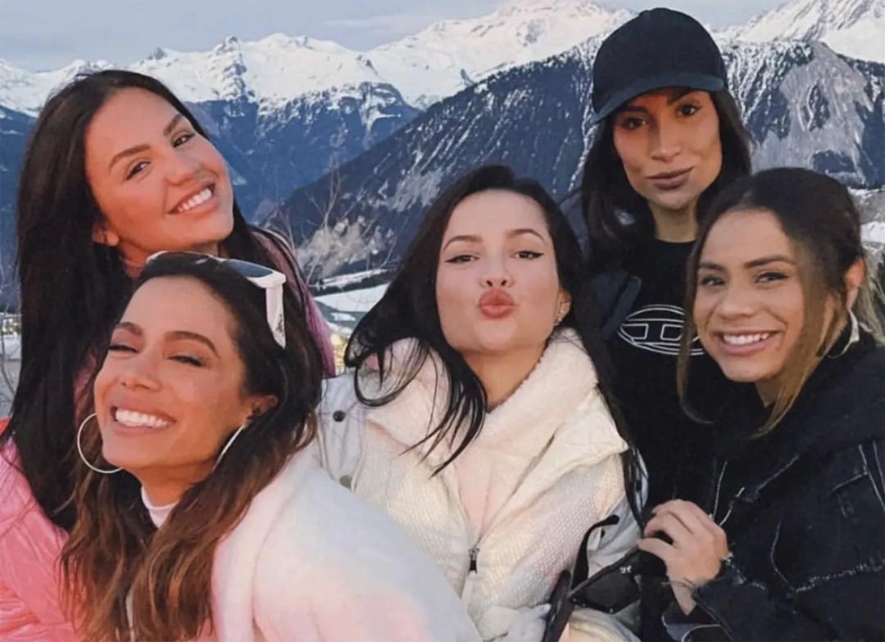 Vivi Wanderley, Anitta, Juliette, Bianca Andrade e Lexa — Foto: Reprodução / Instagram