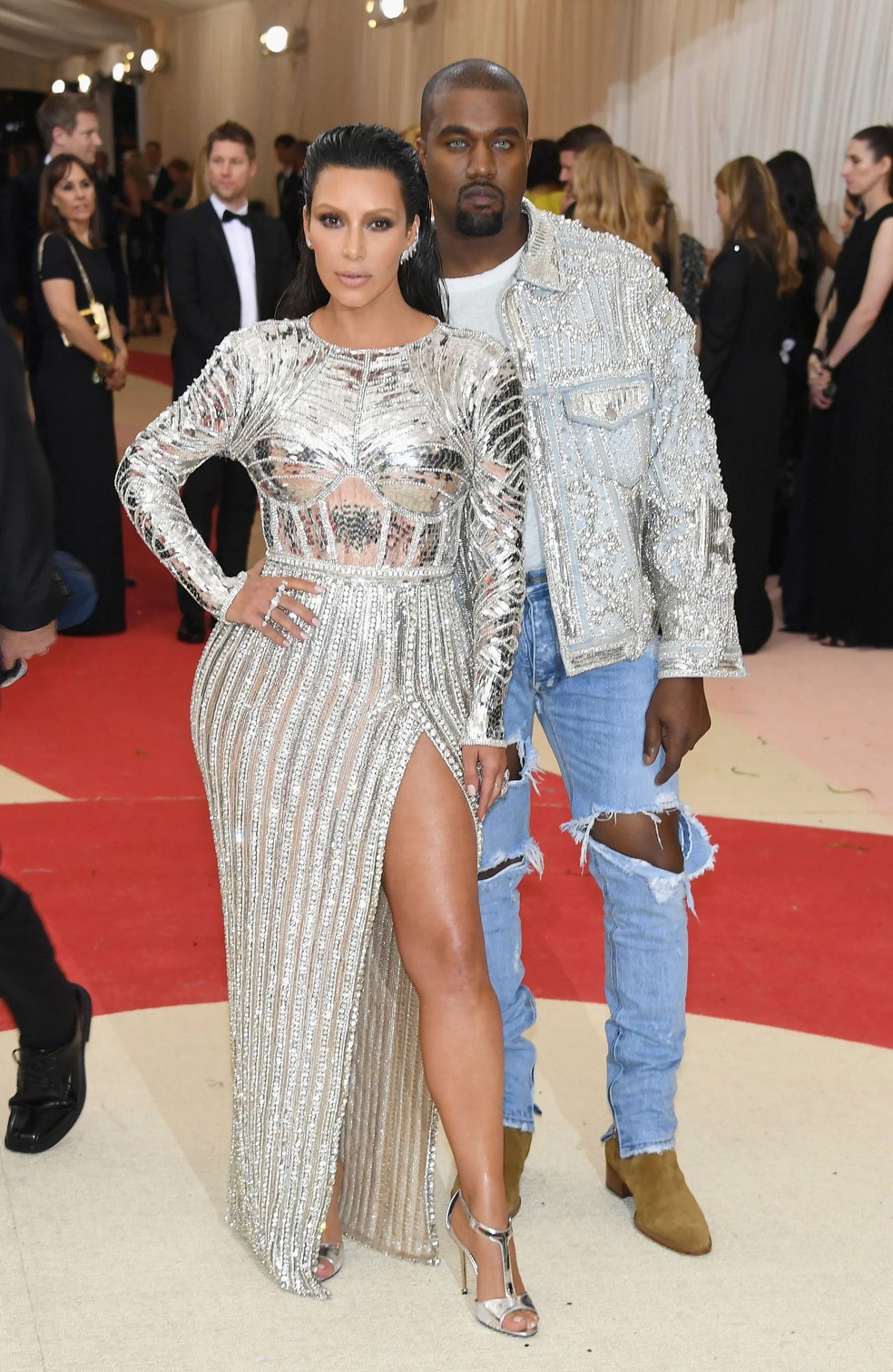 Kim kardashian e Kanye West MET Gala 2016 — Foto: Getty Images