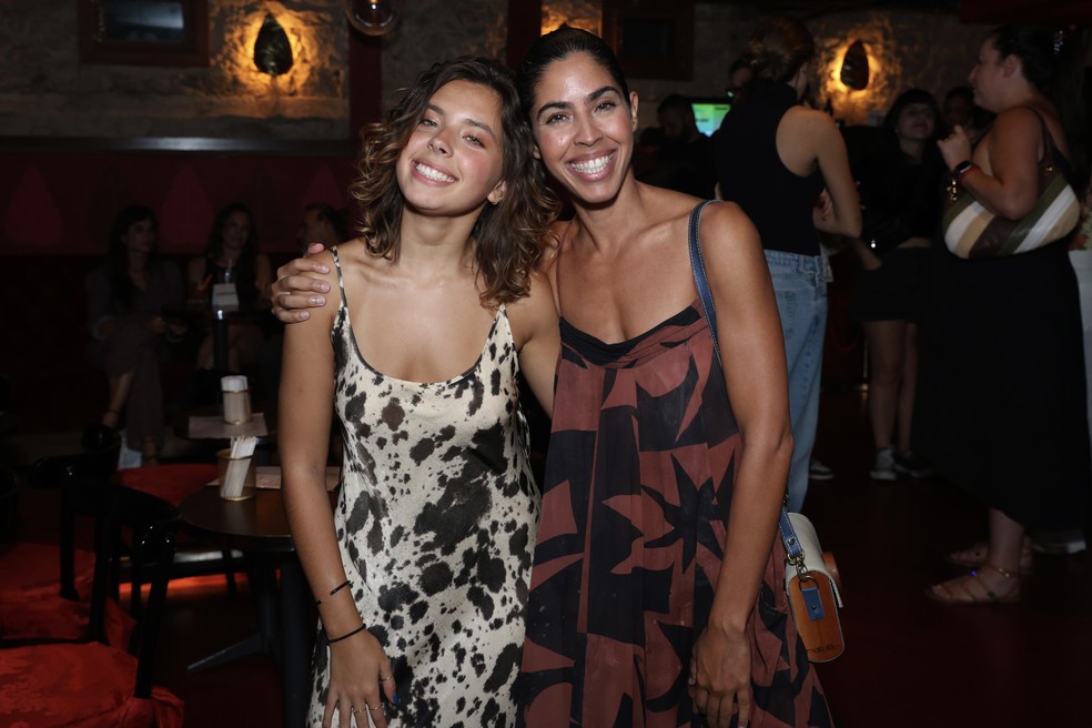 Flor Gil e Bela Gil — Foto: Roberto Filho/Brazilnews