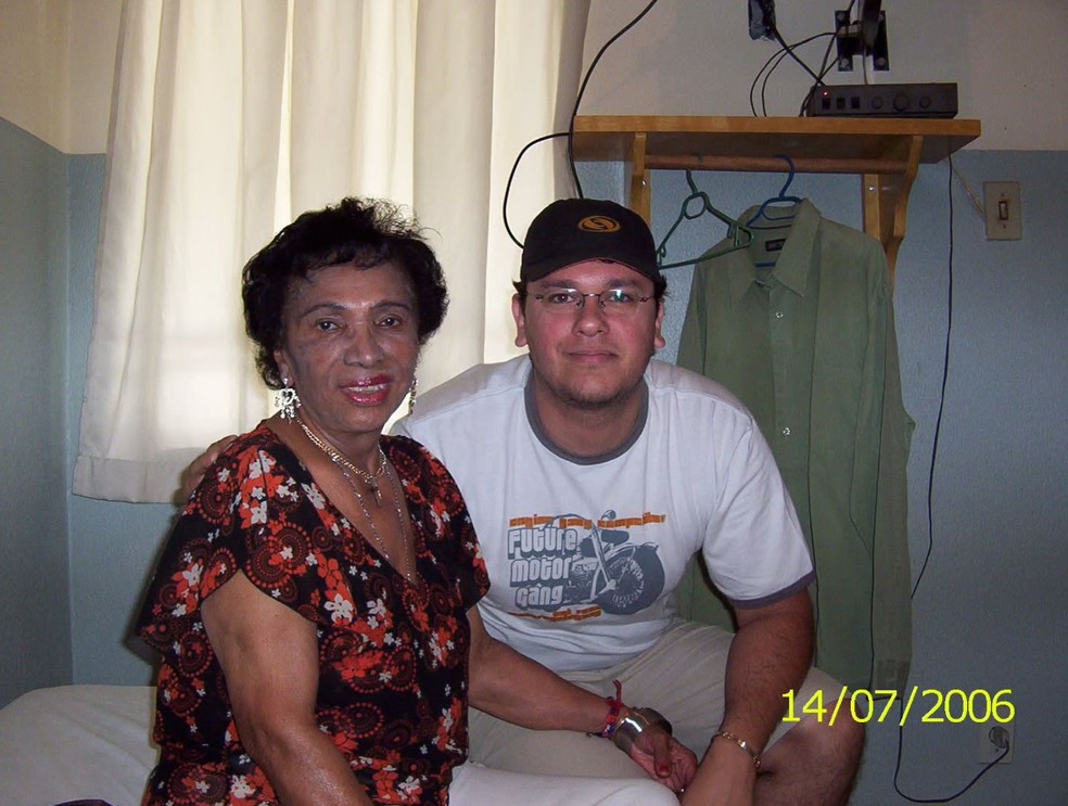 Fábio Gusmão e Dona Joana da Paz, que inspirou 'Vitória' — Foto: Reprodução | Instagram