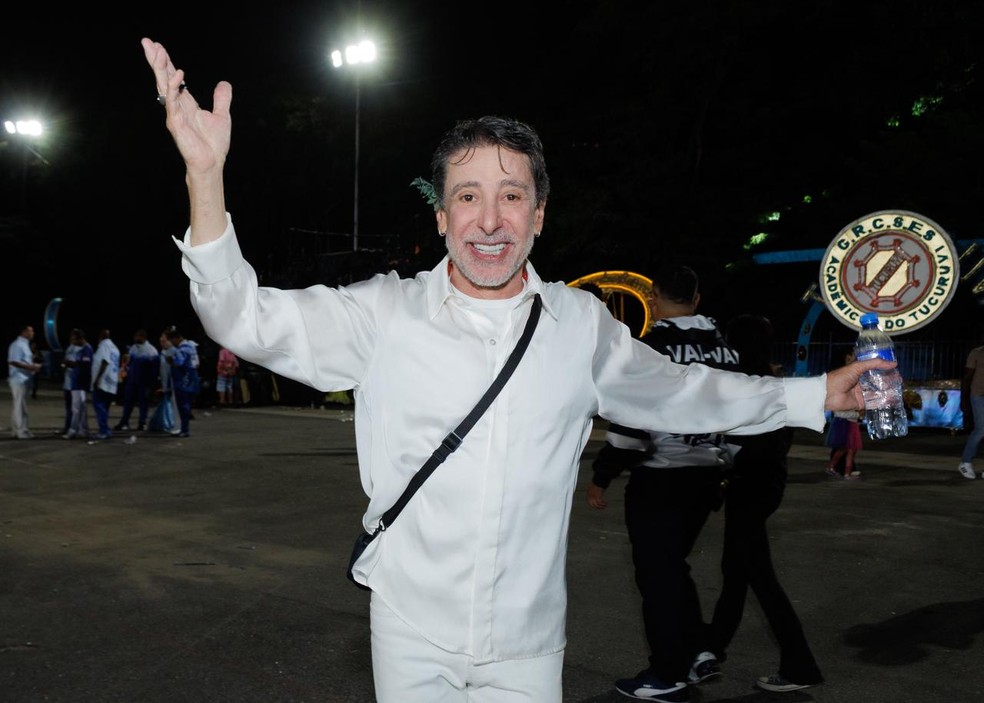 Do 'Castelo Rá Tim Bum' ao Carnaval: Cassio Scapin samba, rodopia e é ...