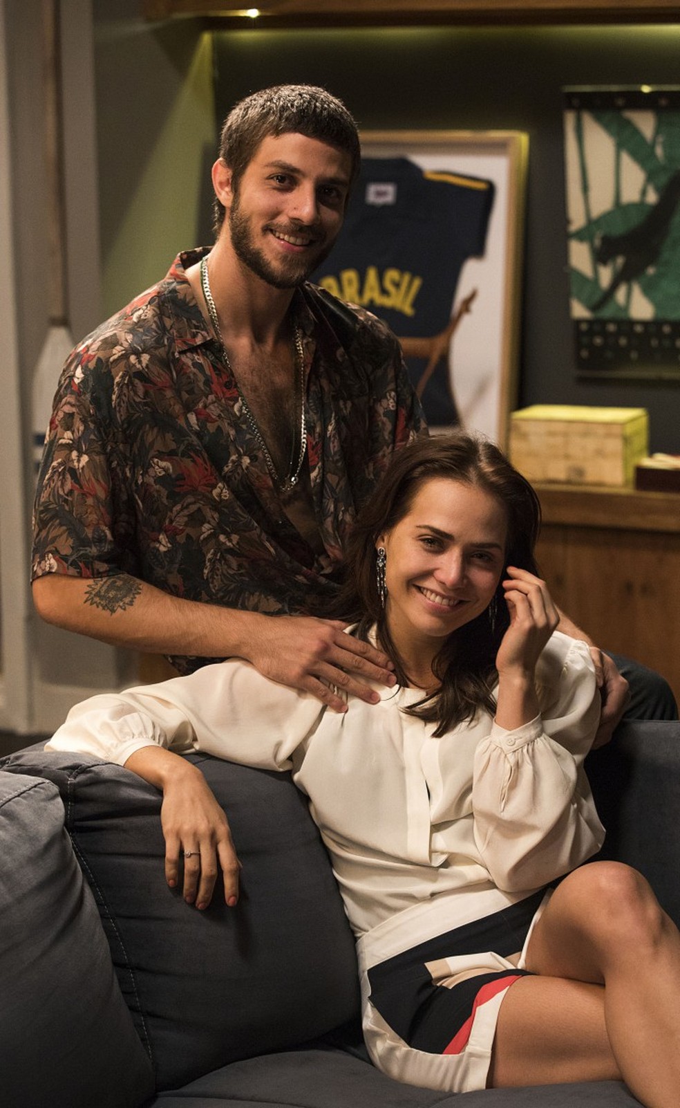 Letícia Colin e Chay Suede como Rosa e Ícaro em 'Segundo Sol' — Foto: Victor Pollak/Globo