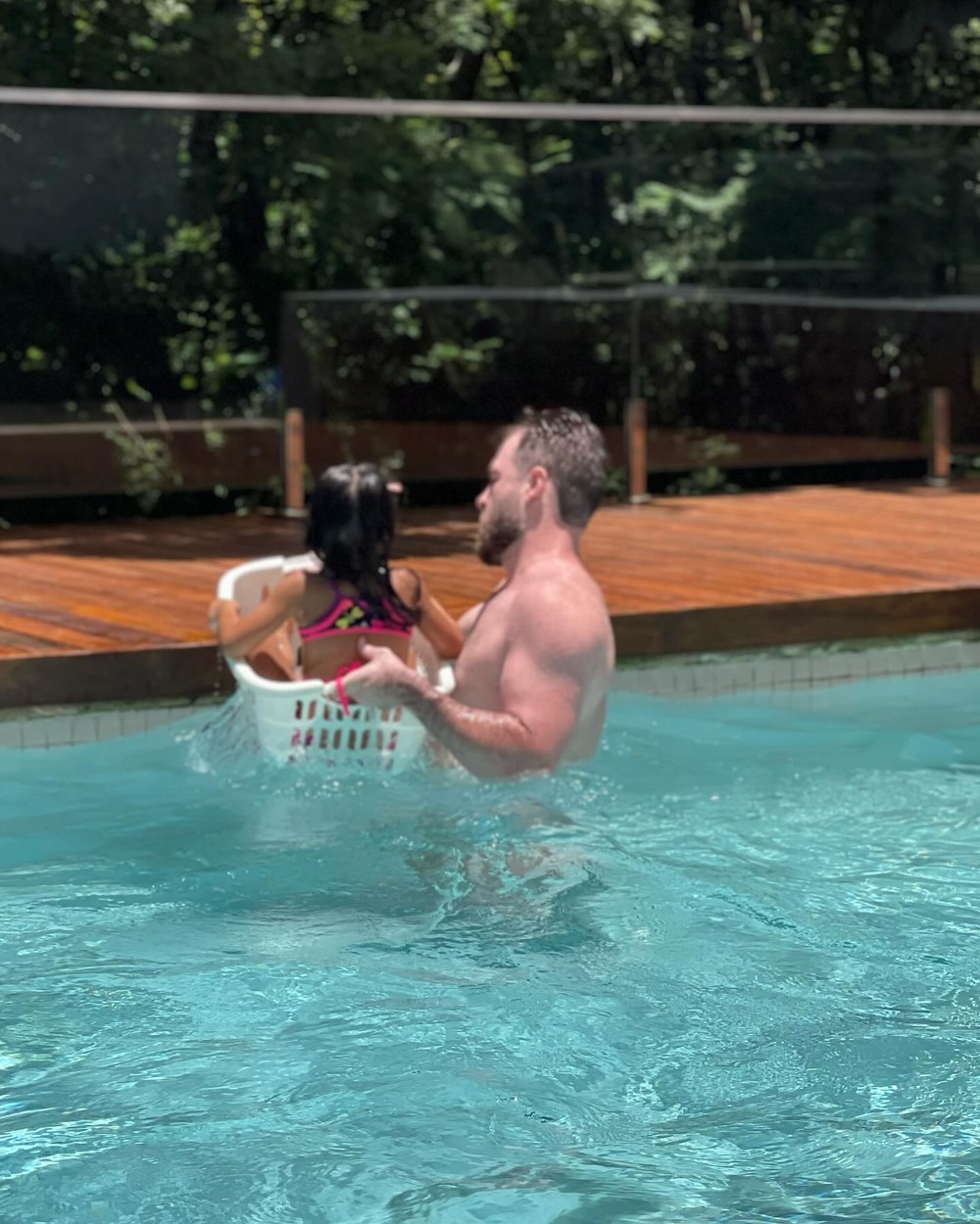 Thiago Nigro, o Primo Rico, sobre rotina com enteada, filha de Maíra ...