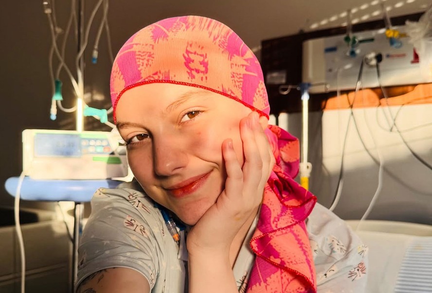 Hospital atualiza quadro de Isabel Veloso, internada na UTI após pneumonia  grave