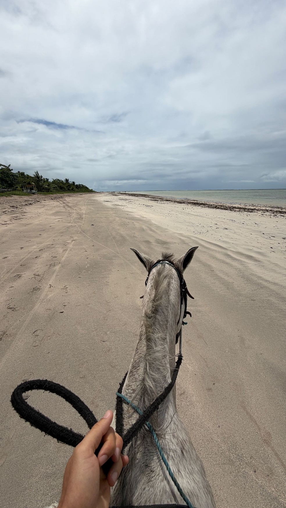 Jade Picon e André Lamoglia em viagem romântica a São Miguel dos Milagres, em Alagoas — Foto: Reprodução/Instagram