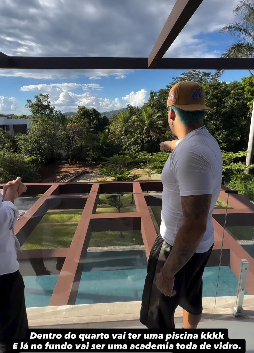 Zé Felipe mostra cômodos da nova mansão — Foto: reprodução/Instagram