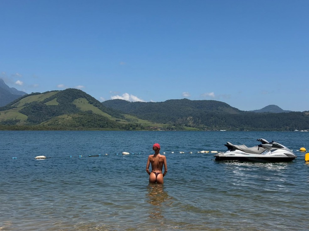 Após topless viralizar, Sasha Meneghel mostra novo ângulo de foto e ferve web — Foto: Reprodução/Instagram