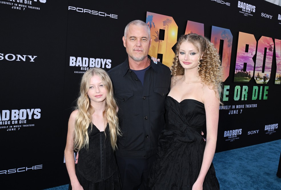 Eric Dane com as filhas, Georgia e Billie — Foto: Getty Images