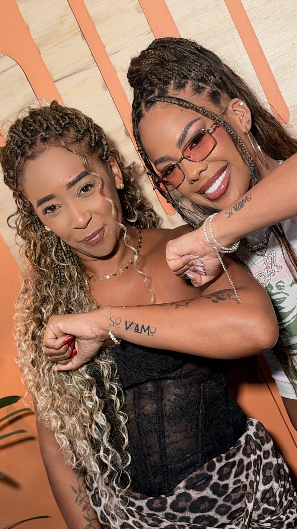 Fã tatua nome de projeto de Marvvila — Foto: Divulgação: Palmer Assessoria de Comunicação