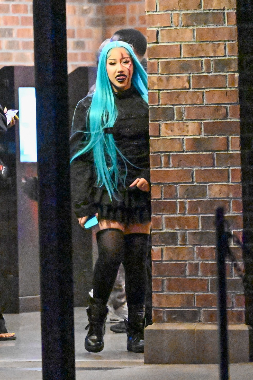 North West surge com machucado falso no rosto durante festa de Halloween — Foto: The Grosby Group