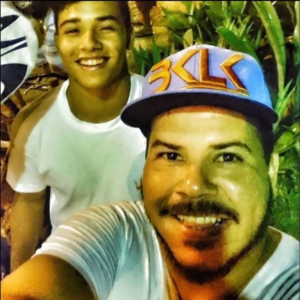 Renatinho e o filho, João Pedro — Foto: Reprodução/Instagram