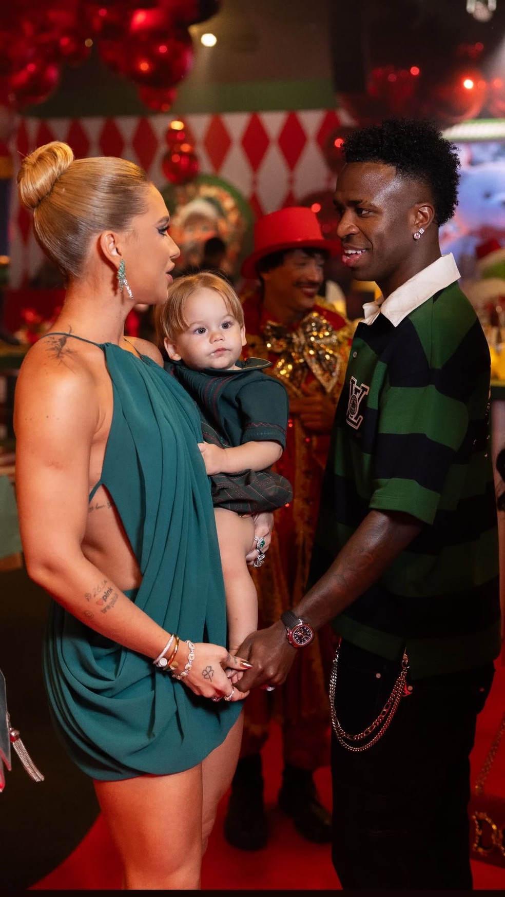 Vini Jr. e Virginia Fonseca em clima de romance — Foto: Reprodução/Instagram