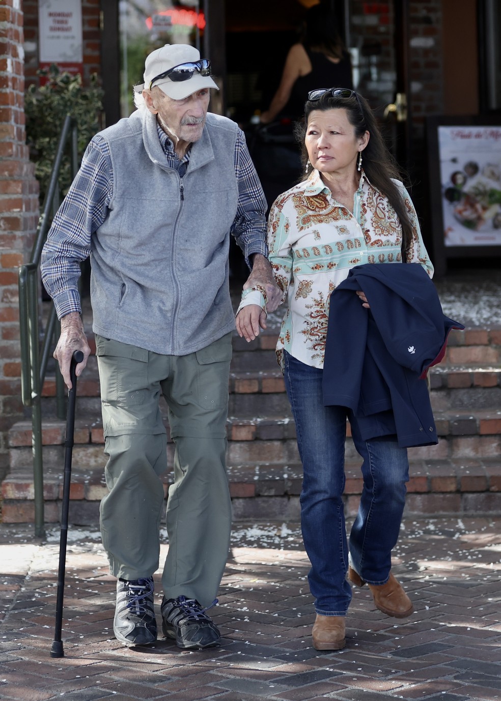 Última rara aparição de Gene Hackman e esposa foi logo após aniversário de 94 anos do ator; veja fotos