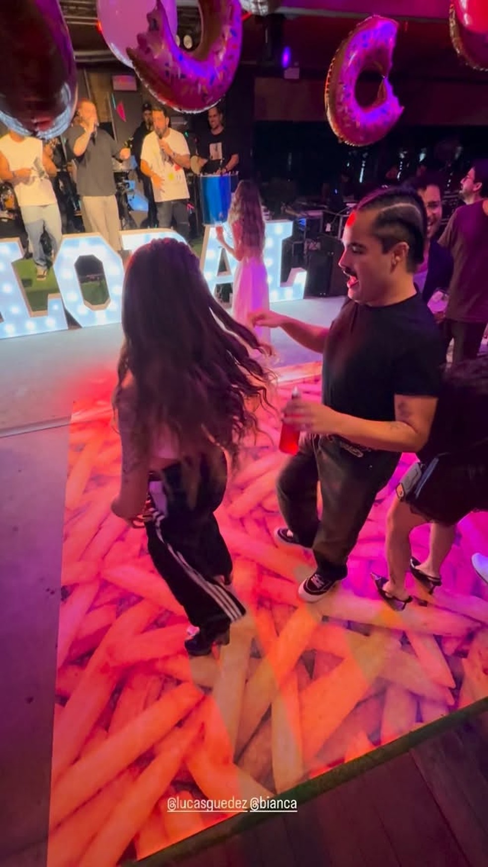 Lucas Gudez celebrou aniversário com famosos — Foto: Reprodução/Instagram