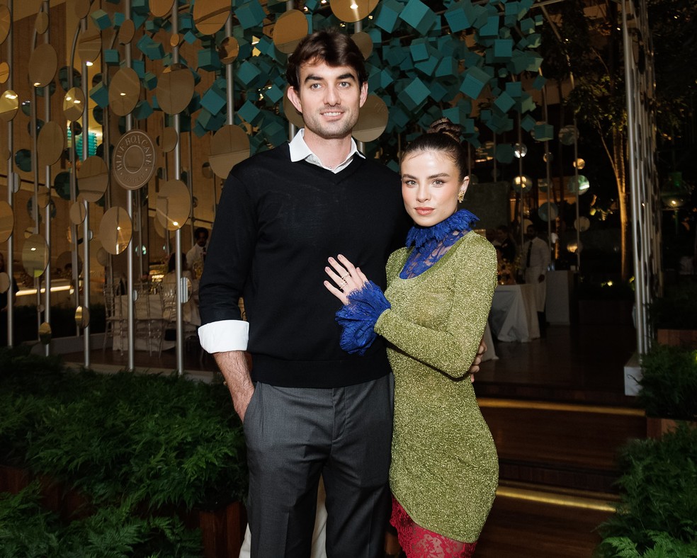 Giulia Be e Conor Kennedy — Foto: Clayton Felizardo/BrazilNews