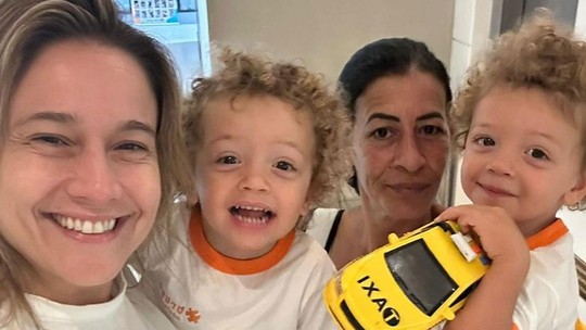 Fabiula Nascimento compartilha momento fofo dos filhos gêmeos com a dinda Fernanda Gentil