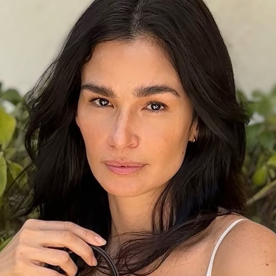 Saiba tudo sobre: Carol Ribeiro