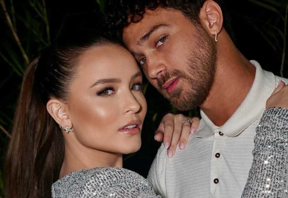 Larissa Manoela e Andr&eacute; Luiz Frambach &mdash; Foto: Reprodu&ccedil;&atilde;o/Instagram
