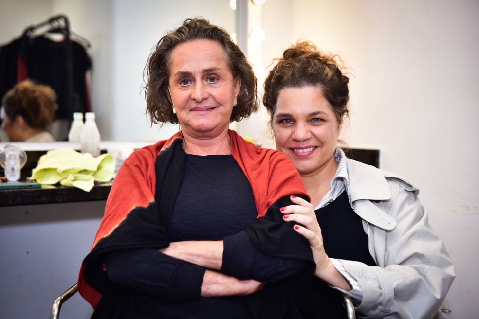 Regina Braga e Isabel Teixeira — Foto: Leo Franco / AgNews
