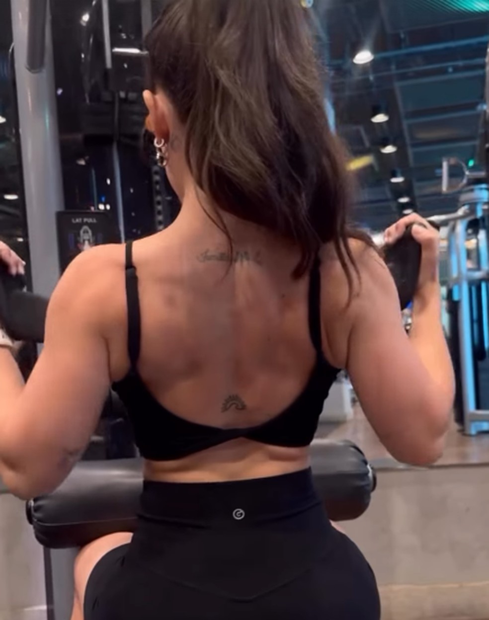 Larissa Manoela focada na rotina fitness — Foto: Reprodução/Instagram