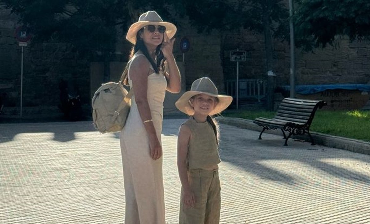 Thais Fersoza y Melinda Bond de vacaciones en España: ‘Mini Me’ |  Hijos de celebridades