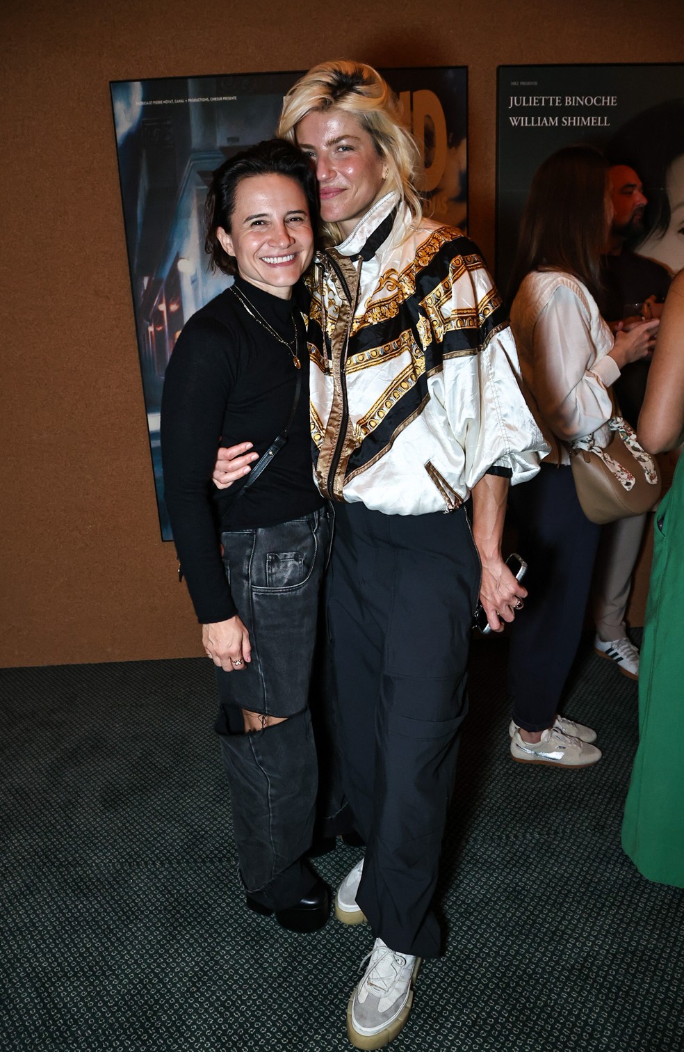 Bianca Comparato e namorada Thaís Piassa — Foto: Tomzé Fonseca/Agnews