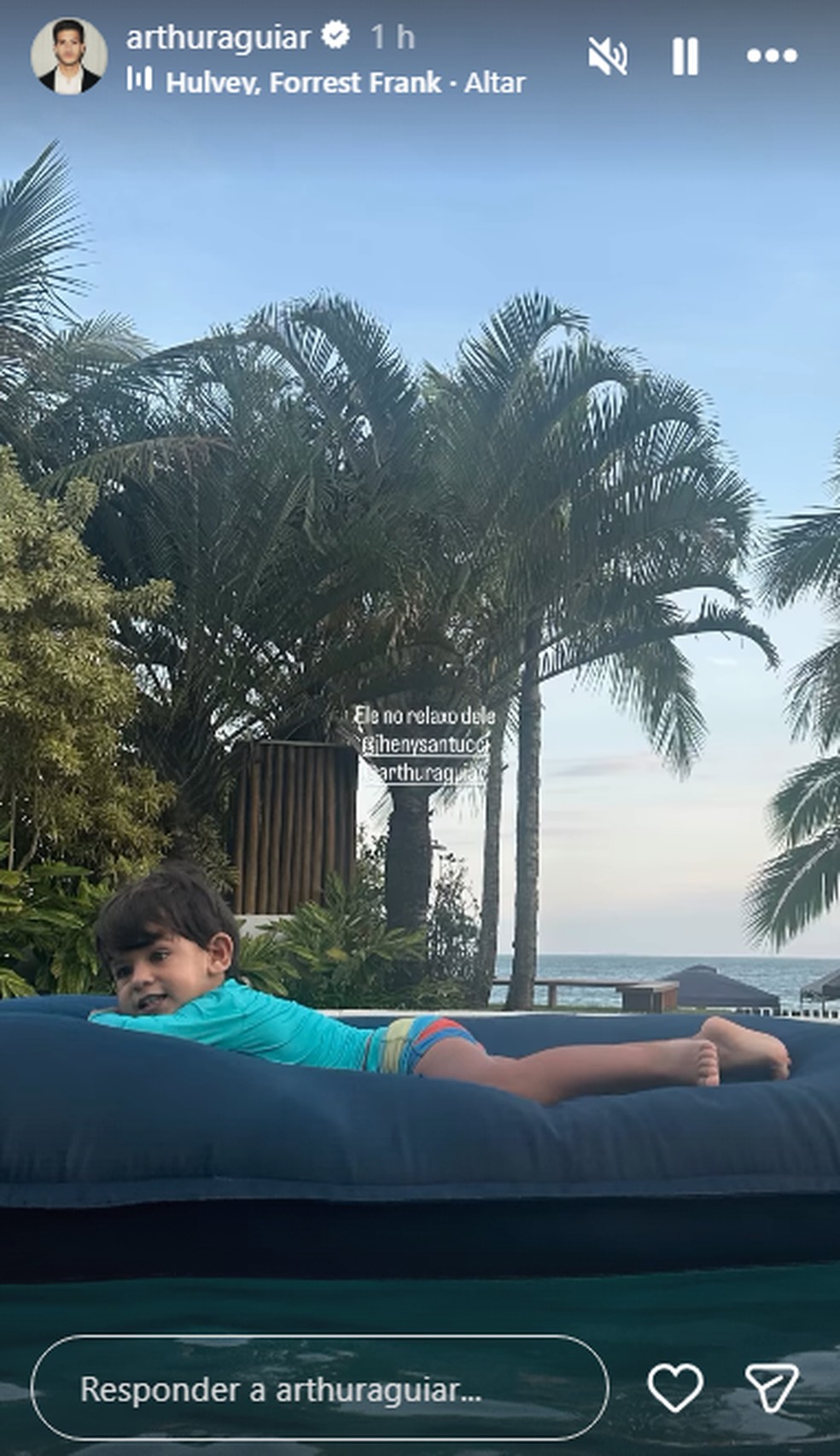 Gabriel, filho de Arthur Aguiar e Jheny Santucci — Foto: Reprodução/Instagram