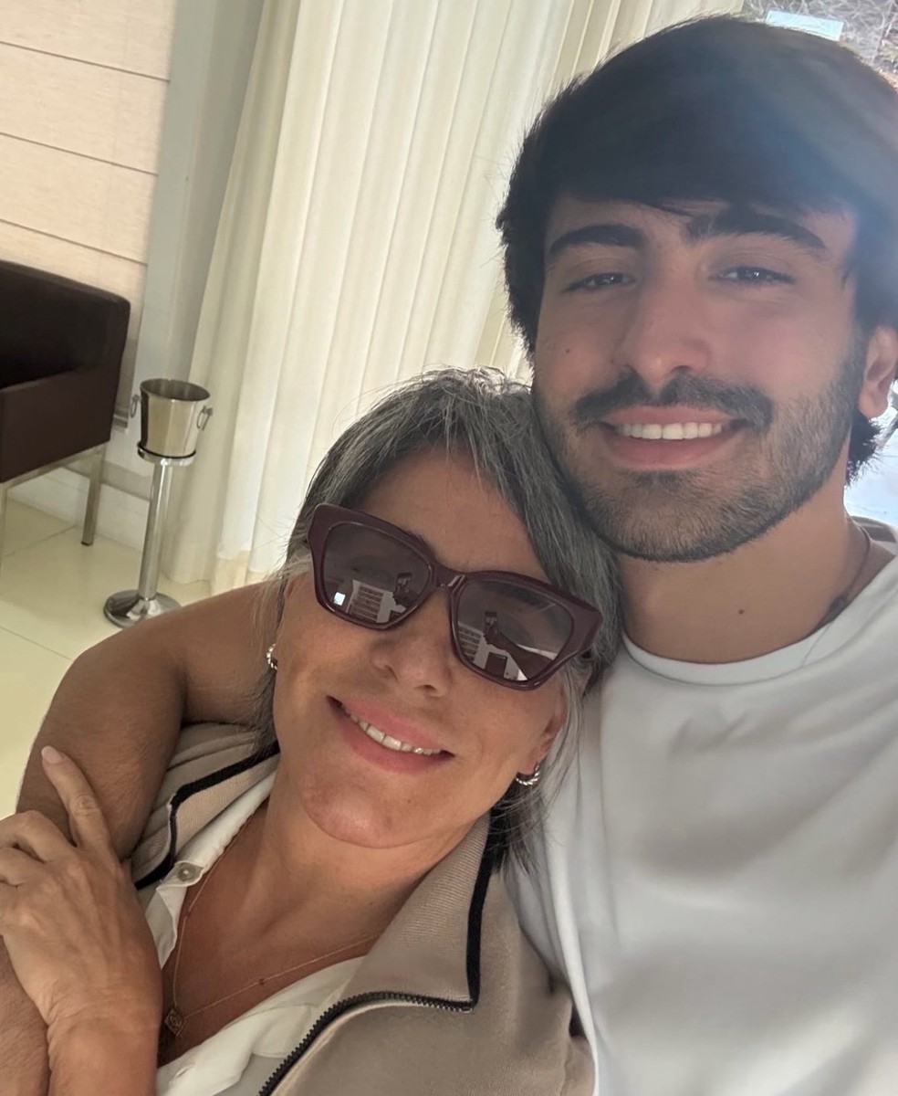 Gloria Pires celebra aniversário de 22 de filho caçula — Foto: Reprodução/Instagram