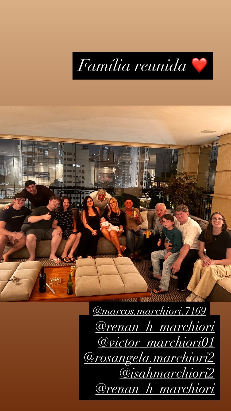 Val Marchiori se encontra com a família — Foto: Reprodução/Instagram