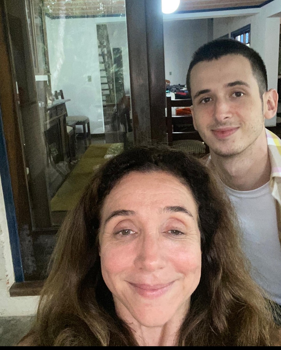 Marisa Orth e o filho, João — Foto: Reprodução Instagram
